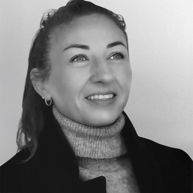 KAREN AZOULAY